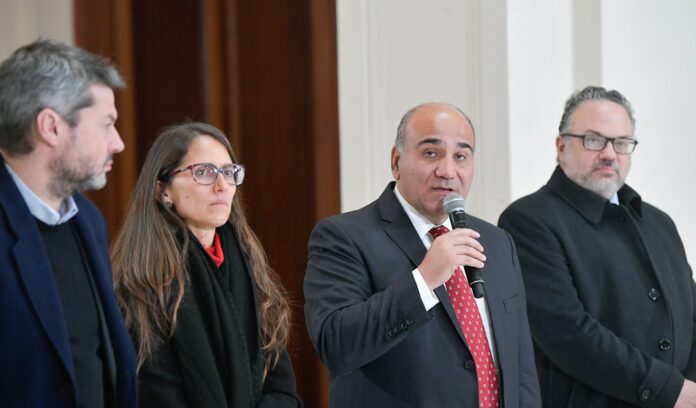 manzur conferencia