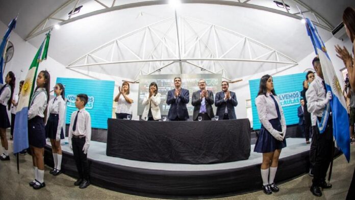 Capitanich abrió el ciclo lectivo 2023