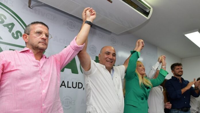 Carlos Cisneros presentó ActivAr
