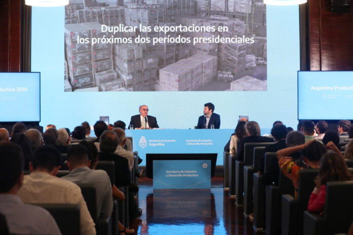 Mendiguren - Si seguimos este rumbo productivo a Argentina en pocos años le van a sobrar los dólares para desarrollarse