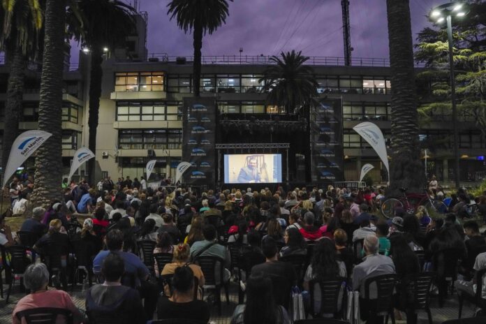 El 22 de marzo se proyectó en pantalla gigante la premiada película “Argentina, 1985”