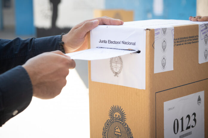 urna elecciones