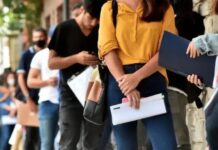 El desempleo bajó al 6,6% en el tercer trimestre, pero crece el trabajo informal