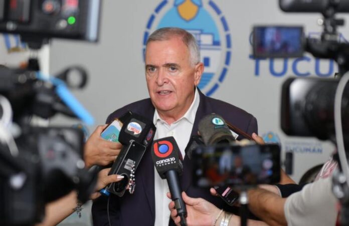 Jaldo defendió las decisiones educativas en Tucumán y advirtió sobre la crisis nacional en universidades