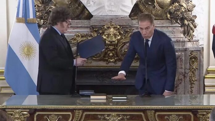 Diego Santilli juró como jefe de Gabinete