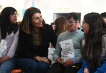 Tigre: Estudiantes de diferentes escuelas primarias del distrito recibieron sus anteojos a través de una nueva edición del programa «Para Verte Mejor»