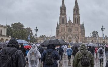 Luján recibió una multitud: más de 2,7 millones de fieles peregrinaron bajo la lluvia